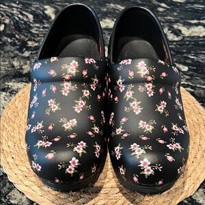 Skechers Black and Pink Floral Mules